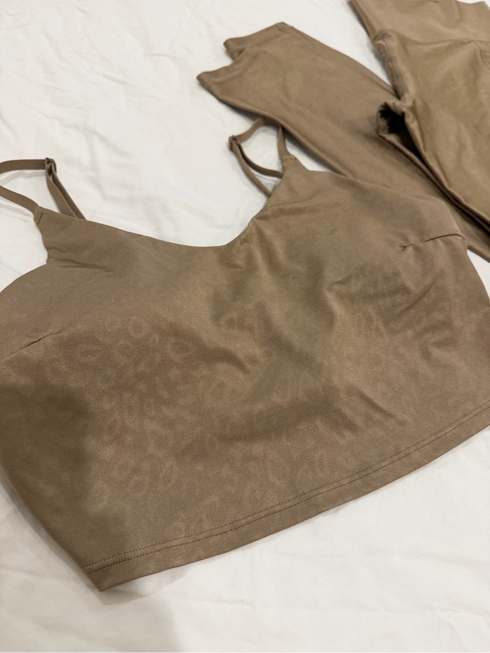 SET - Athleta Elation V Neck Crop & Salutation Stash Legging Alba Animal Beig - Picture 4 of 7